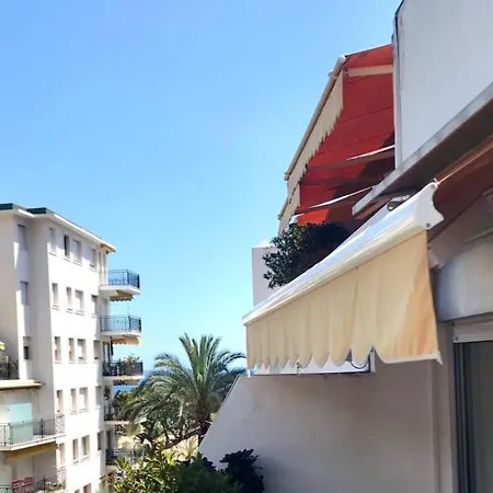 2p Calme Avec Piscine Et Parking - Terrasse, Proche Plages Et Centre De - Fr-1-196-239