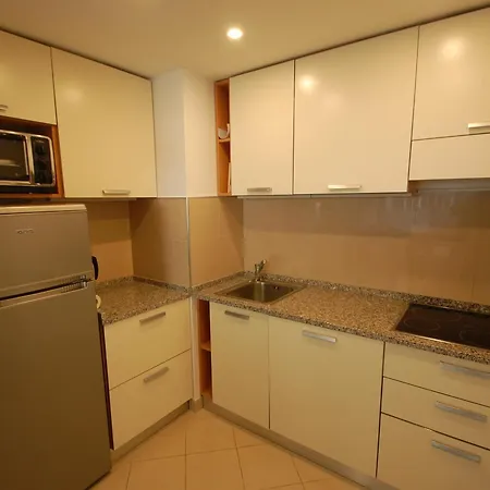 2p Calme Avec Piscine Et Parking - Terrasse, Proche Plages Et Centre De - Fr-1-196-239 * Menton